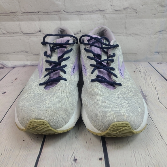 BROOKS LAUNCH 6 RUNNING SHOE - WOMEN'S size 10 - Picture 4 of 9